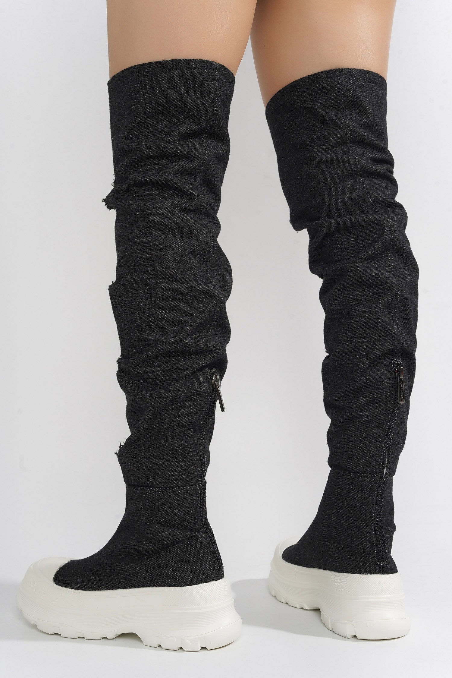 Wholesale Cape Robbin - LOOKS LADIES SNEAKERS - SNEAKERS