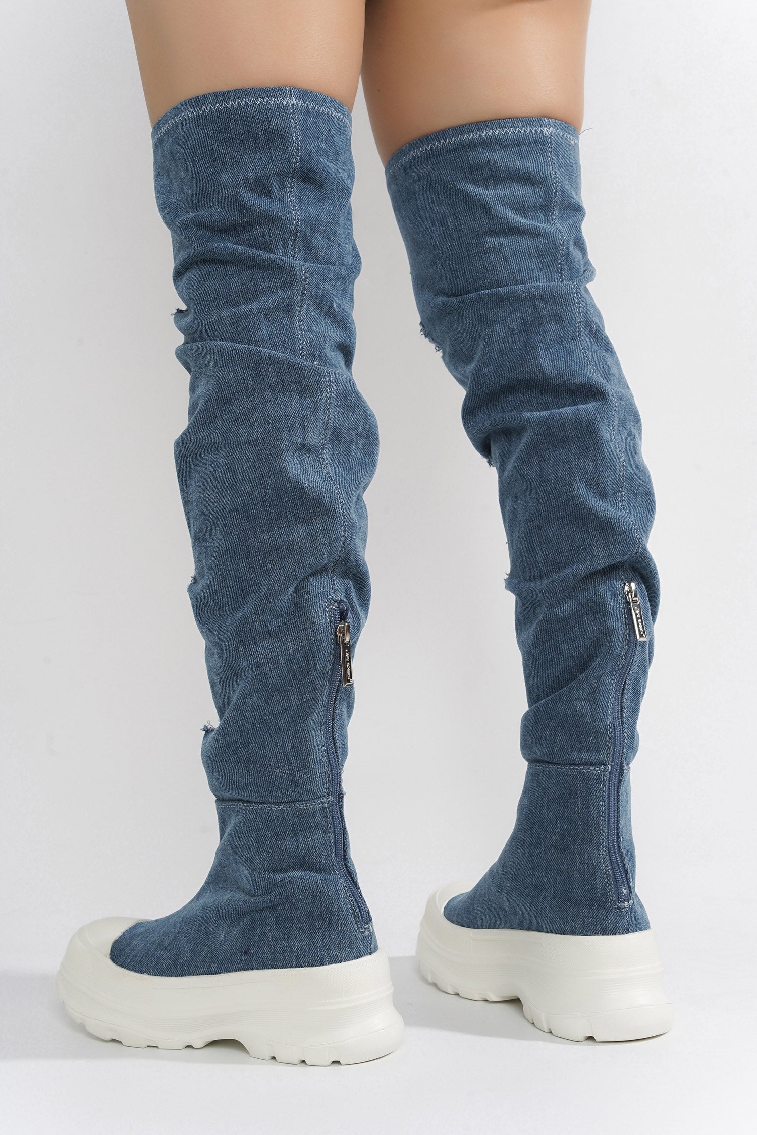 Wholesale Cape Robbin - LOOKS LADIES SNEAKERS - SNEAKERS